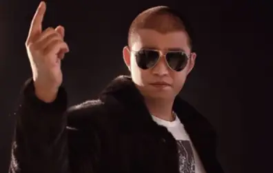 二驴直播自爆父亲私生子真相_二驴的网红八卦是谁-_ks平台二驴私生子事件