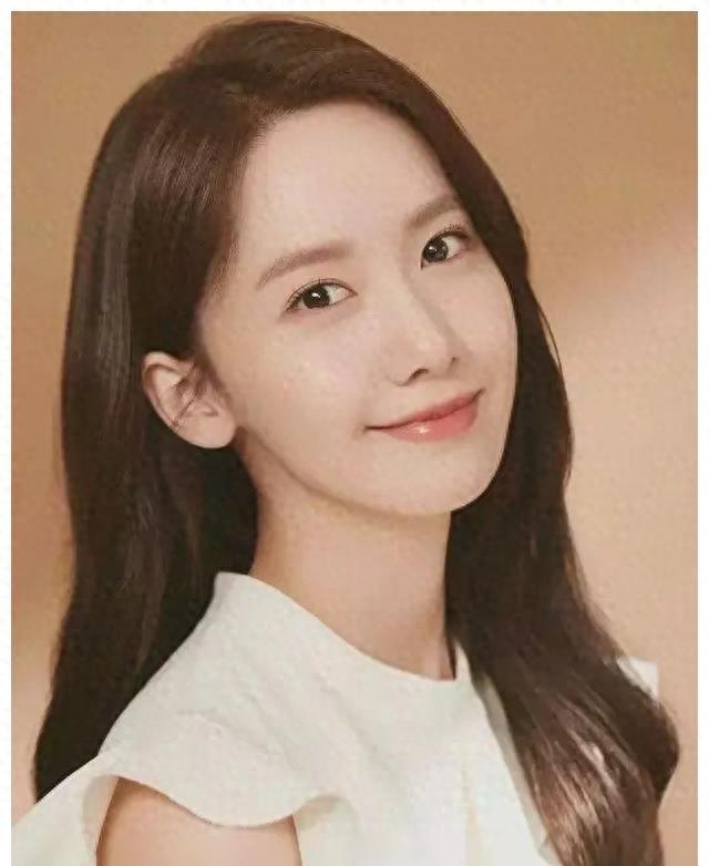 劲爆!林允儿被无休止潜规则，视频被疯传，难逃魔爪成张佰哥剪影