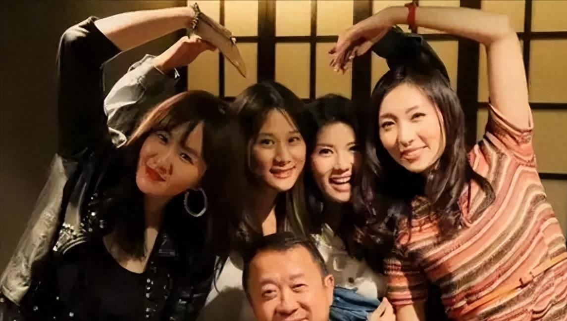 张钰导演名单_娱乐圈被潜的男明星_娱乐圈潜规则曝光