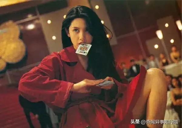 中国女明星邱淑贞_邱淑贞港姐落选整容风波_邱淑贞三级片女王转型之路
